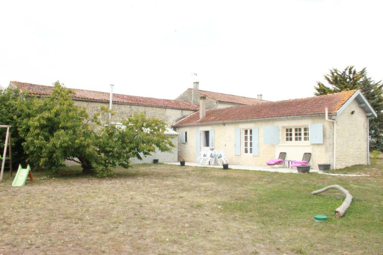 Charmante Maison Charentaise "Bonheur" * 4 Pers Chambon  エクステリア 写真